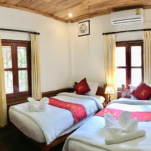 villay-vanh-place-house.hotelsluangprabang.com/